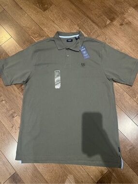 Izod Men's Olive Polo Collar Short Sleeve Shirt